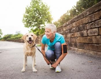 新的研究发现，狗主人寿命更长，更有可能生存心脏病发作